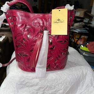 Beautiful hand tooled leather Patricia Nash handbag, NWT